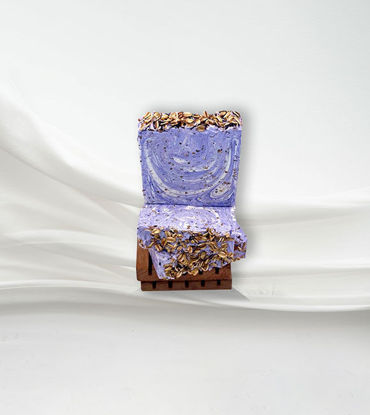 Picture of Natural Oatmeal Soap: Lavender
