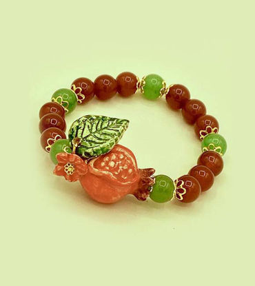 Picture of Pomegranates bracelet with green jade and Corniola beads pearl