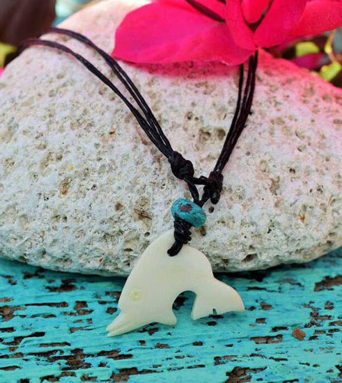 Picture of Natural Bone Hand-carved Necklace Maori Tribal Style Surfer Lucky Symbol Waterproof For Men Woman Teenger Unisex Festival Adjustable