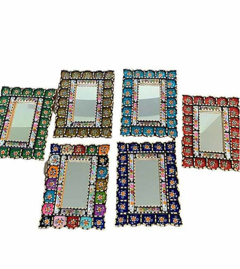 Picture of Magical Cuscajas Mirror.