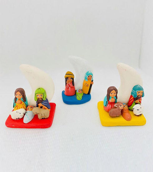 Picture of Moon Nativity Scene.