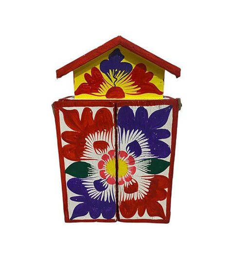 Picture of Magical Retablo Scene.