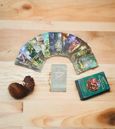 Picture of Green Witch Tarot in Spanish