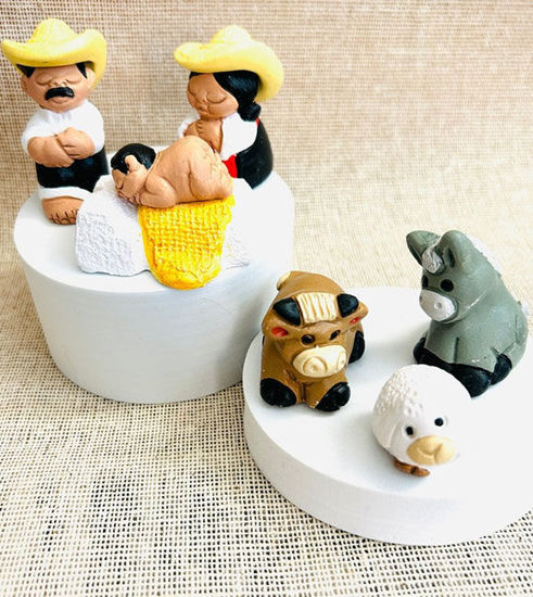 Picture of Nativity Scene Mexican Style 2 1/2 inches