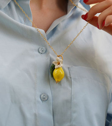 Picture of Chain with lemon pendant