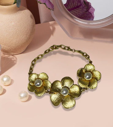 Picture of 3d Vintage Gold Filled Floral Bracelet with Pearl Statement Bracelet Gifts for her Fashion Elegant Bracelets Unique Artisan Bridal Jewels