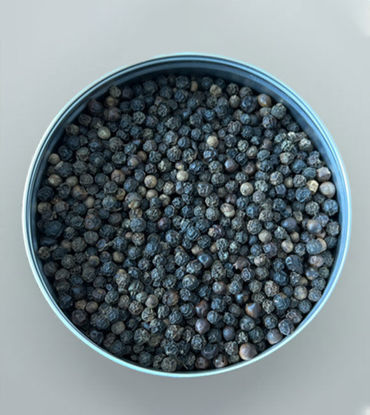 Picture of Whole black pepper